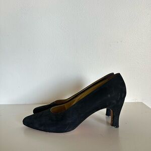 Vintage escada black suede pumps